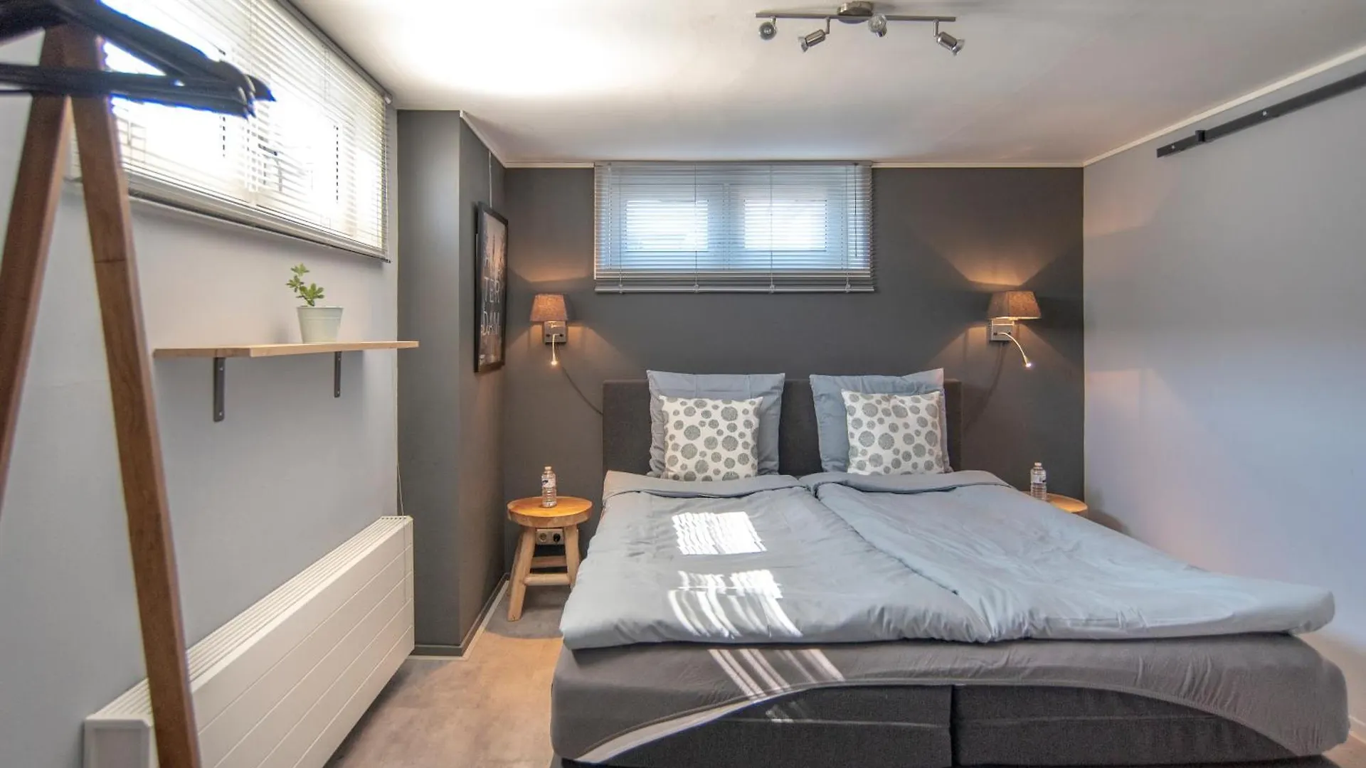 Big Poelhouse Aalsmeer Apartment 0*,  Netherlands